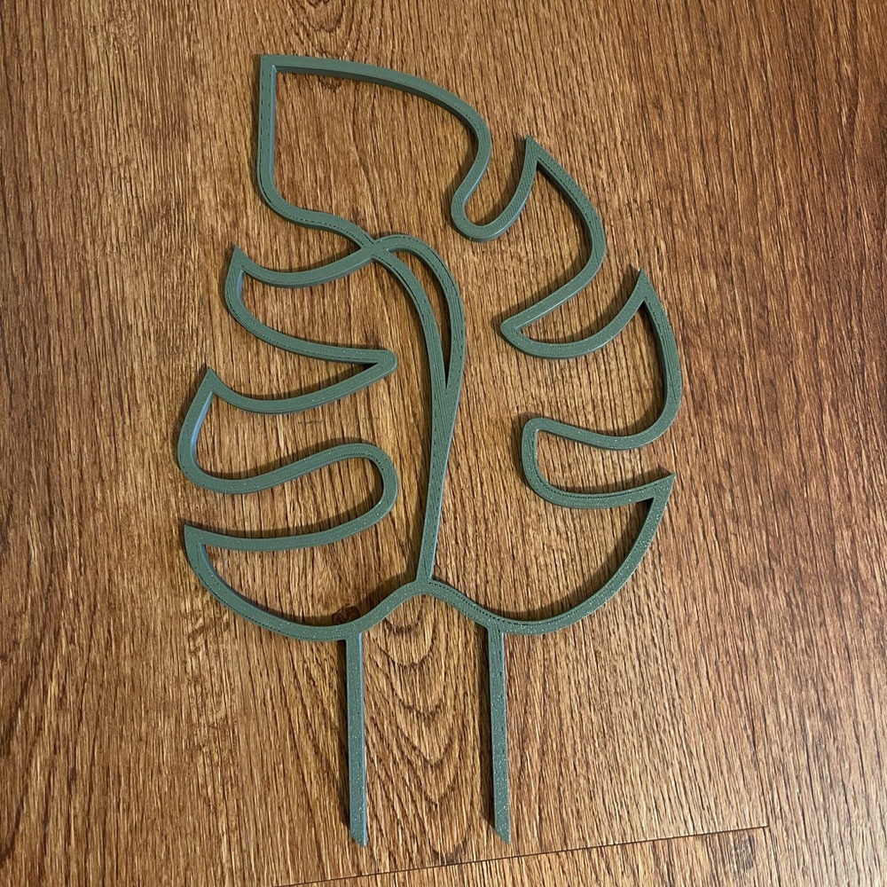 Green Leaf Plant Support